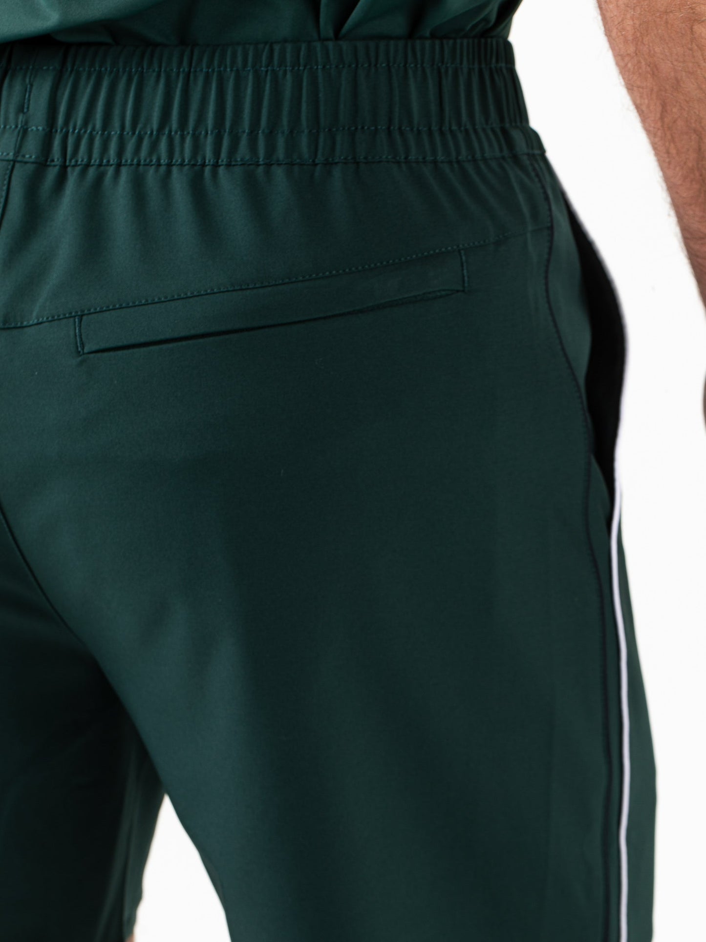 Emin-Menshorts-L133-5-Detail.jpg