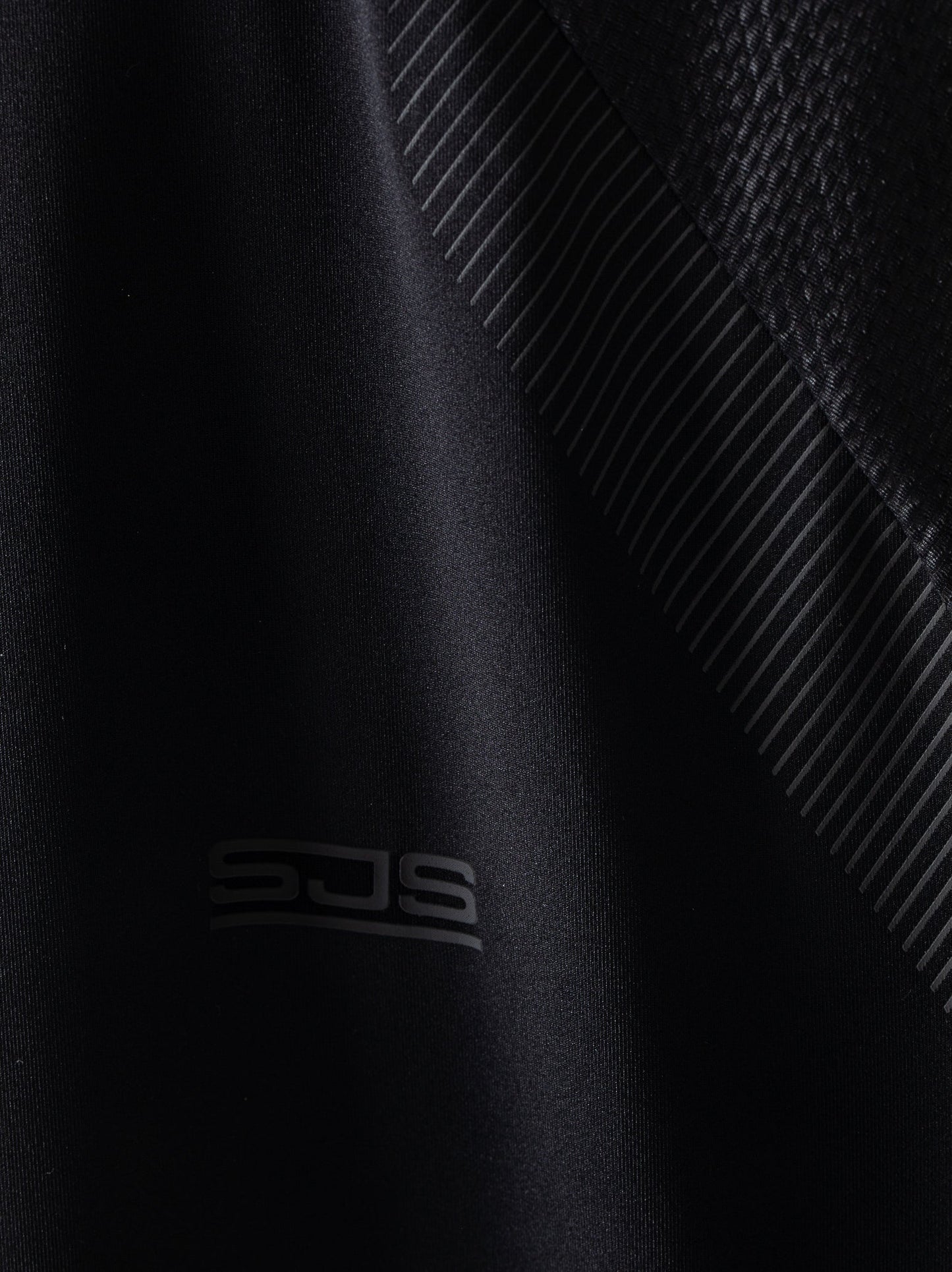 Napier-Mentee-B001-6-Detail.jpg