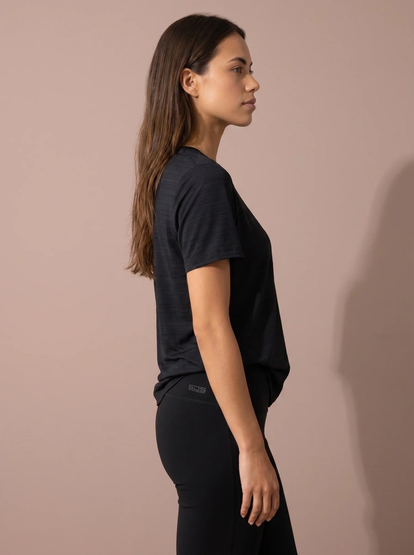 Adena-Dark_blue-3.webp