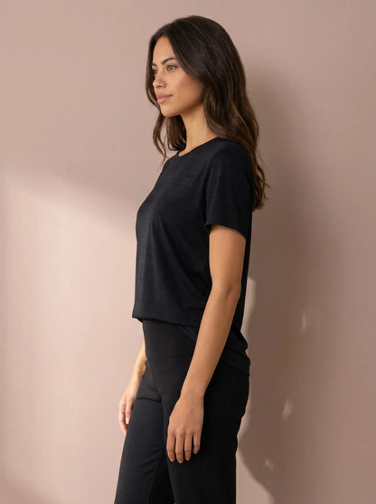 Adena-Dark_blue-4.webp