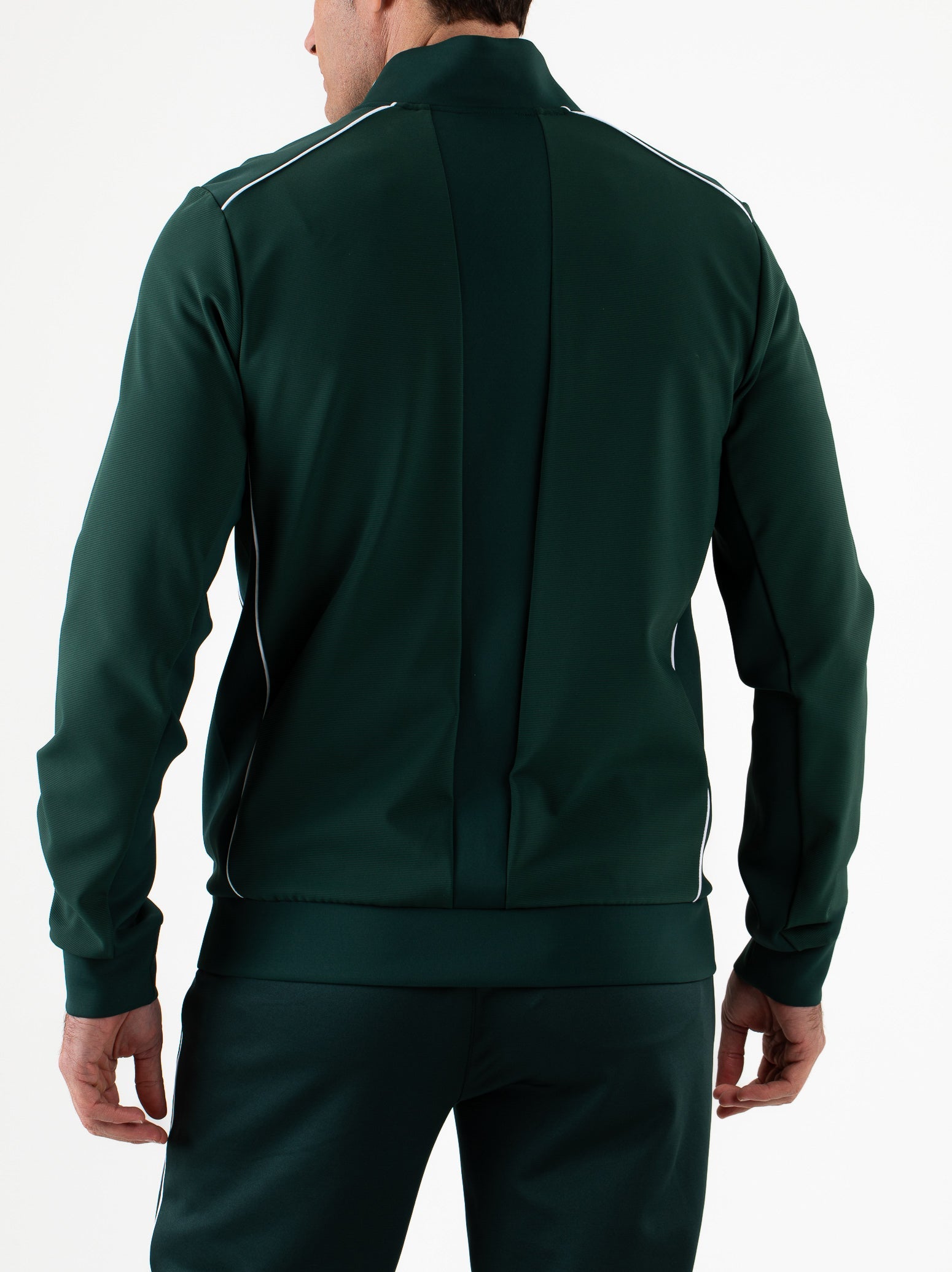 Adi-Mentrackjacket-L133-3-Achter.jpg