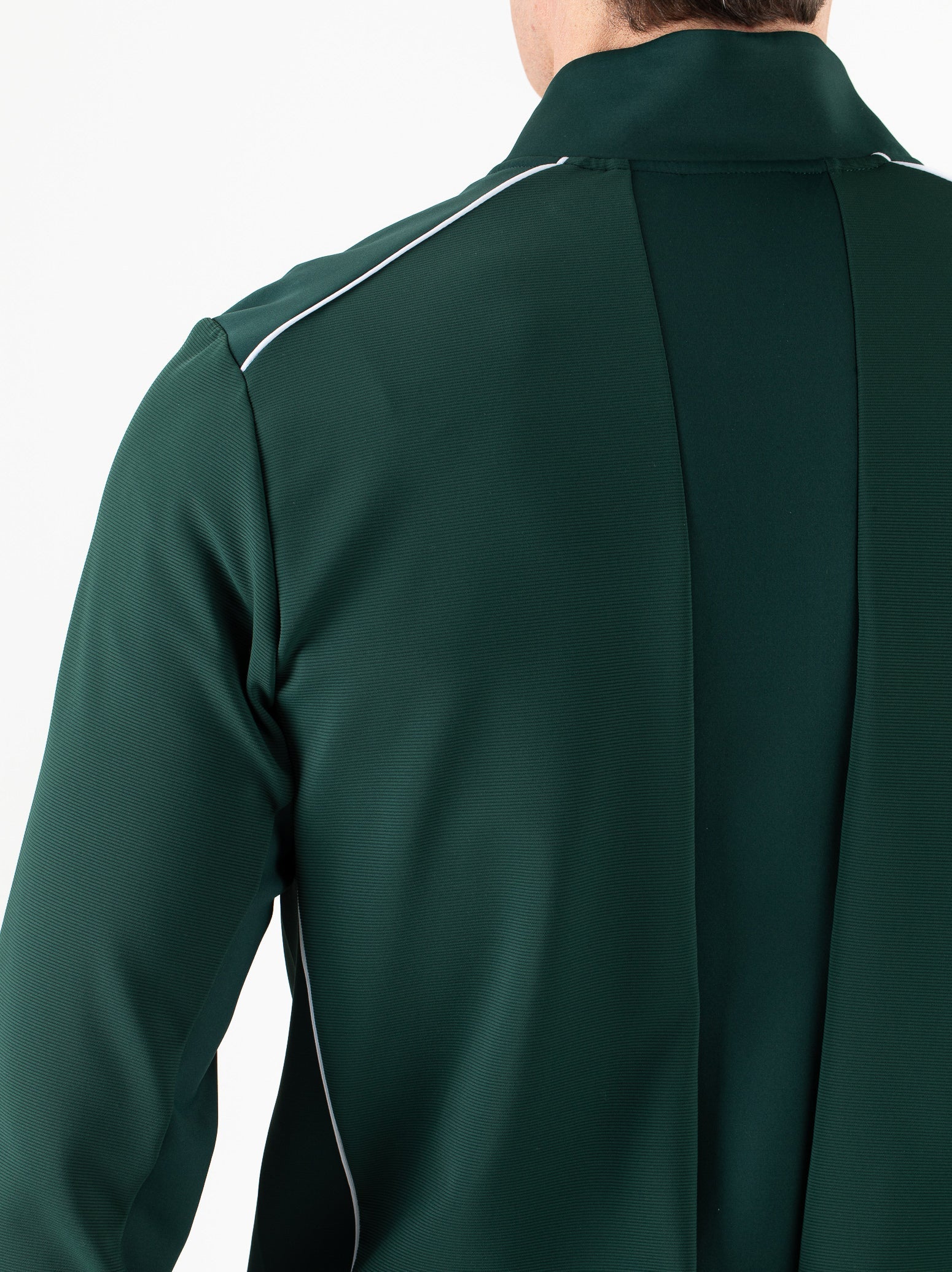 Adi-Mentrackjacket-L133-6-Detail.jpg