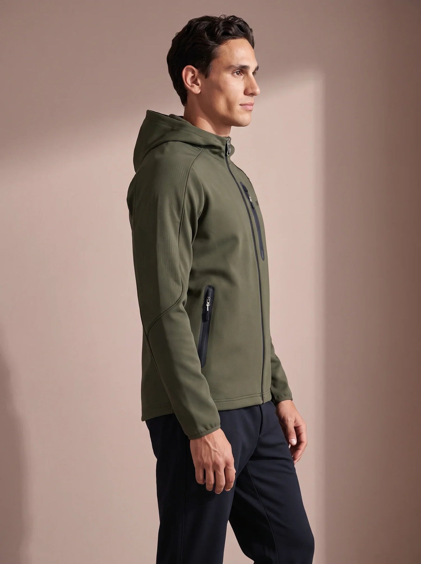 Arno-Camo_green-3.webp