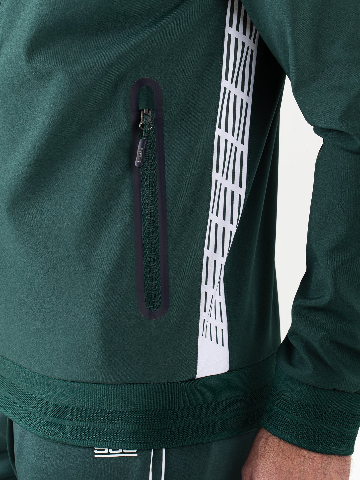 Auric-Menjacket-L133-6-Detail.jpg