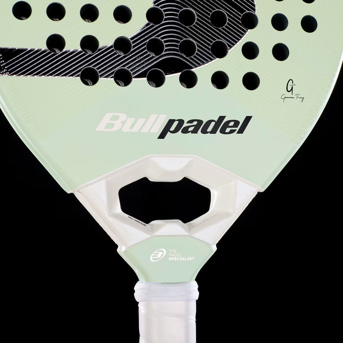 BullpadelELITE022705.avif