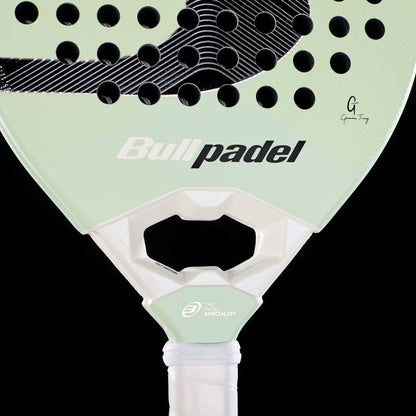 BullpadelELITE022705.avif