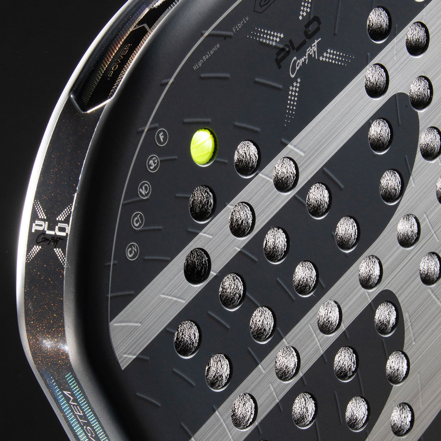 Bullpadel_Xplo_Comfort_26_Fibrix_Carbon_Padelracket_5.jpg