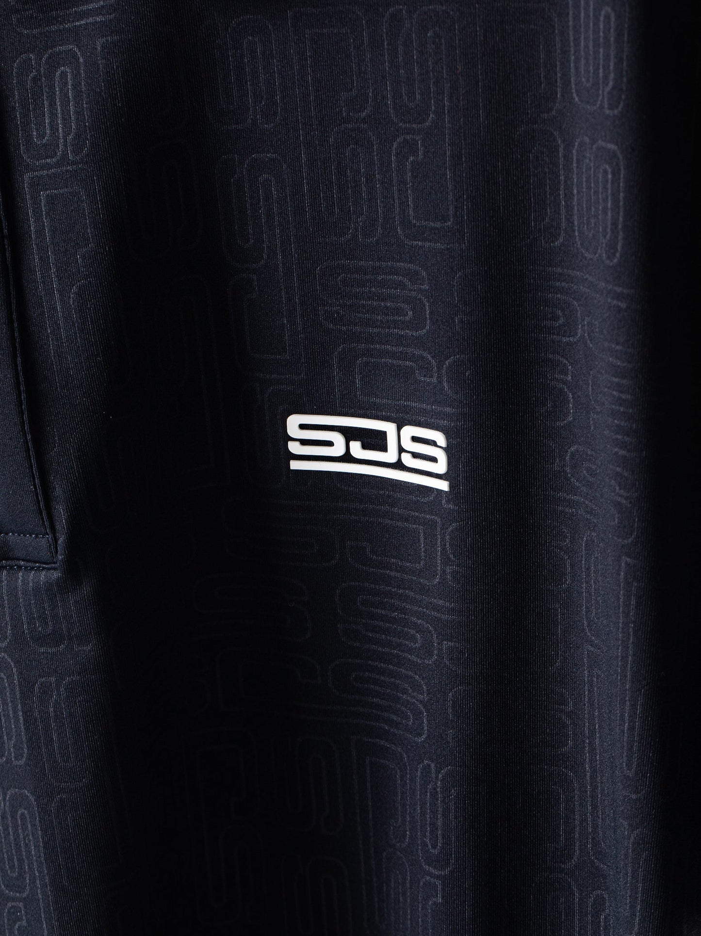 Chiel-Menpolo-N024-7-Detail.jpg