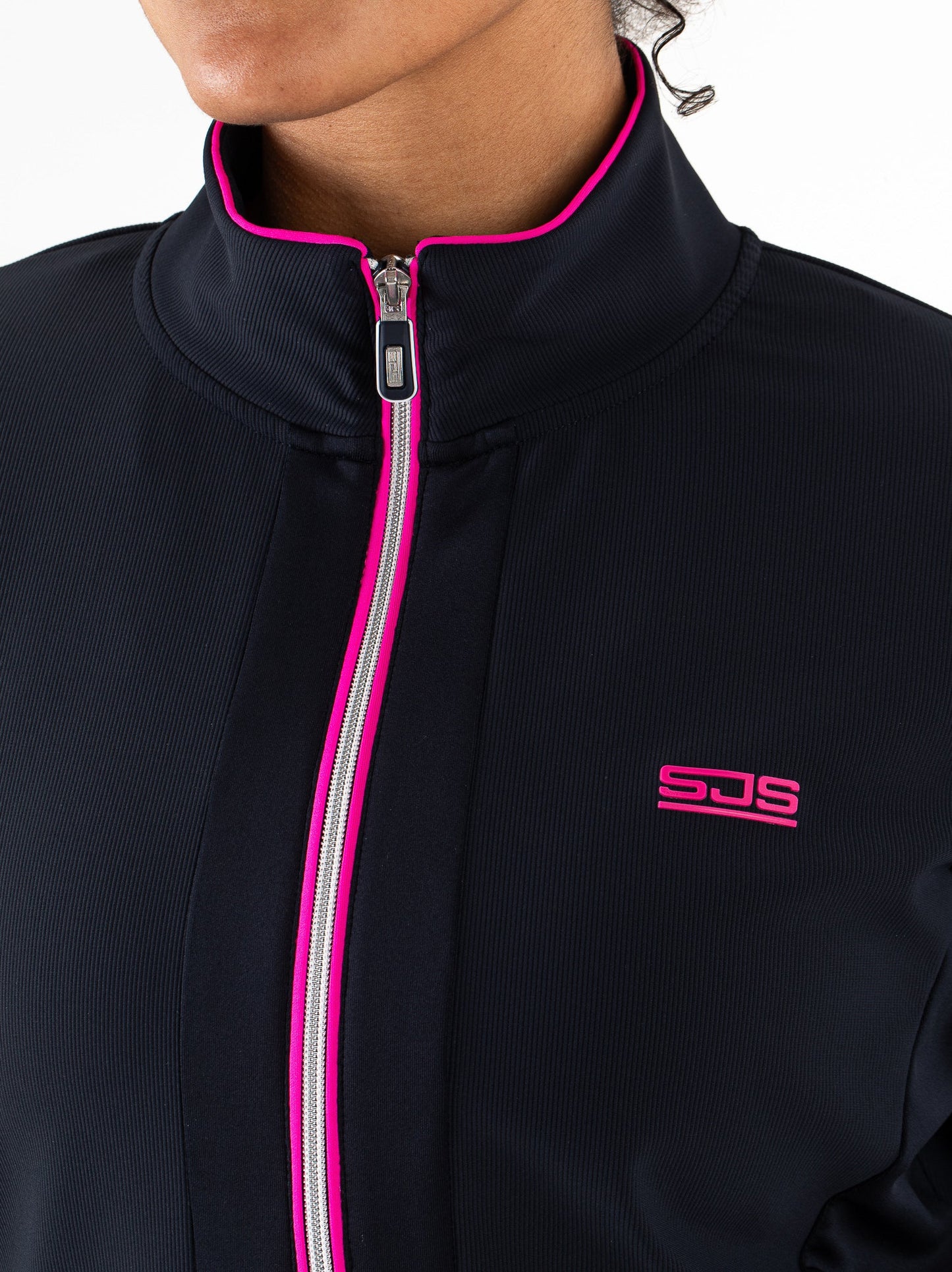 Fabiane-Ladytrackjacket-N024-4-Detail.jpg