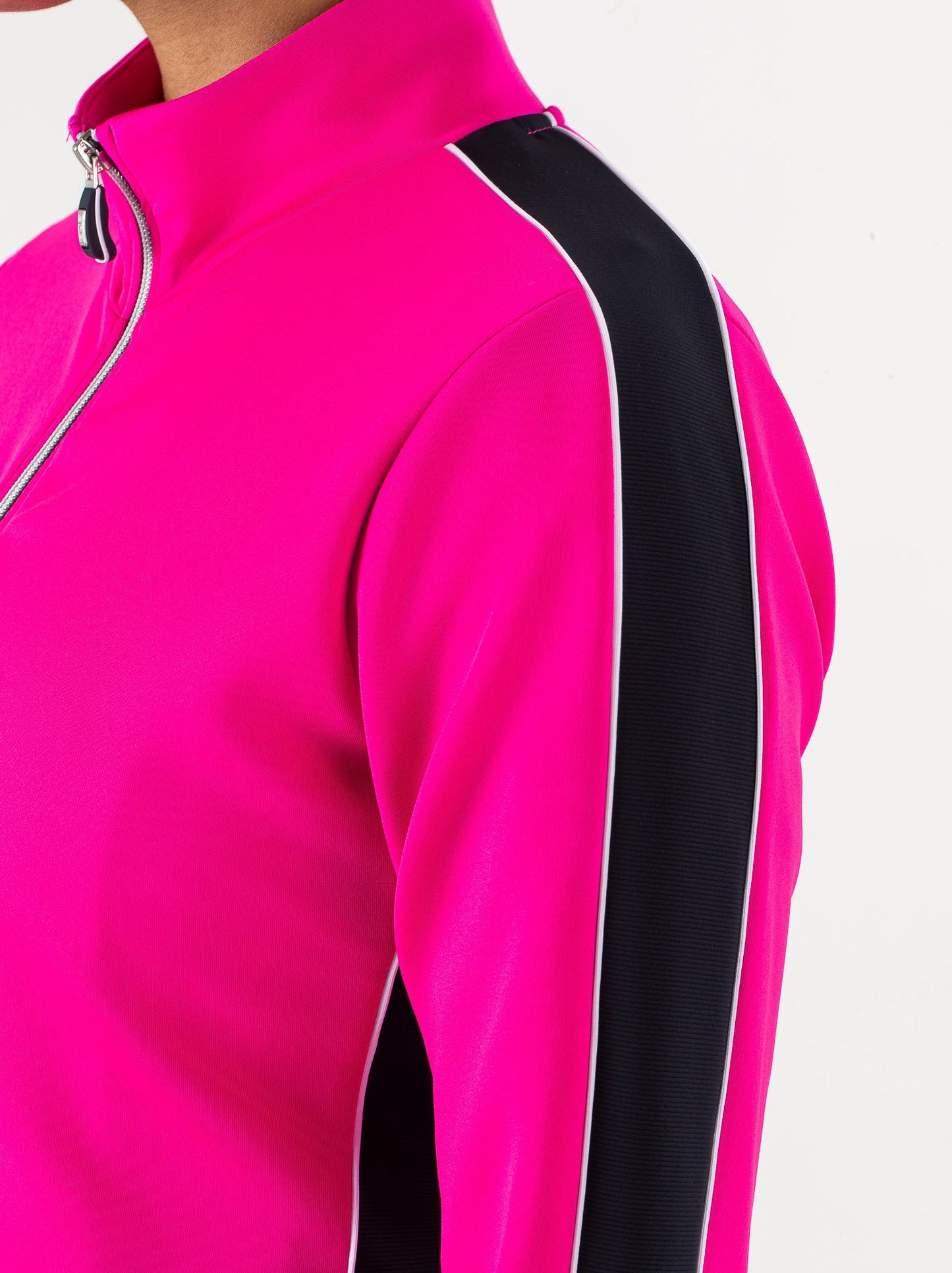 Francoise-LadyHoodedjacket-P089-5-Detail.jpg