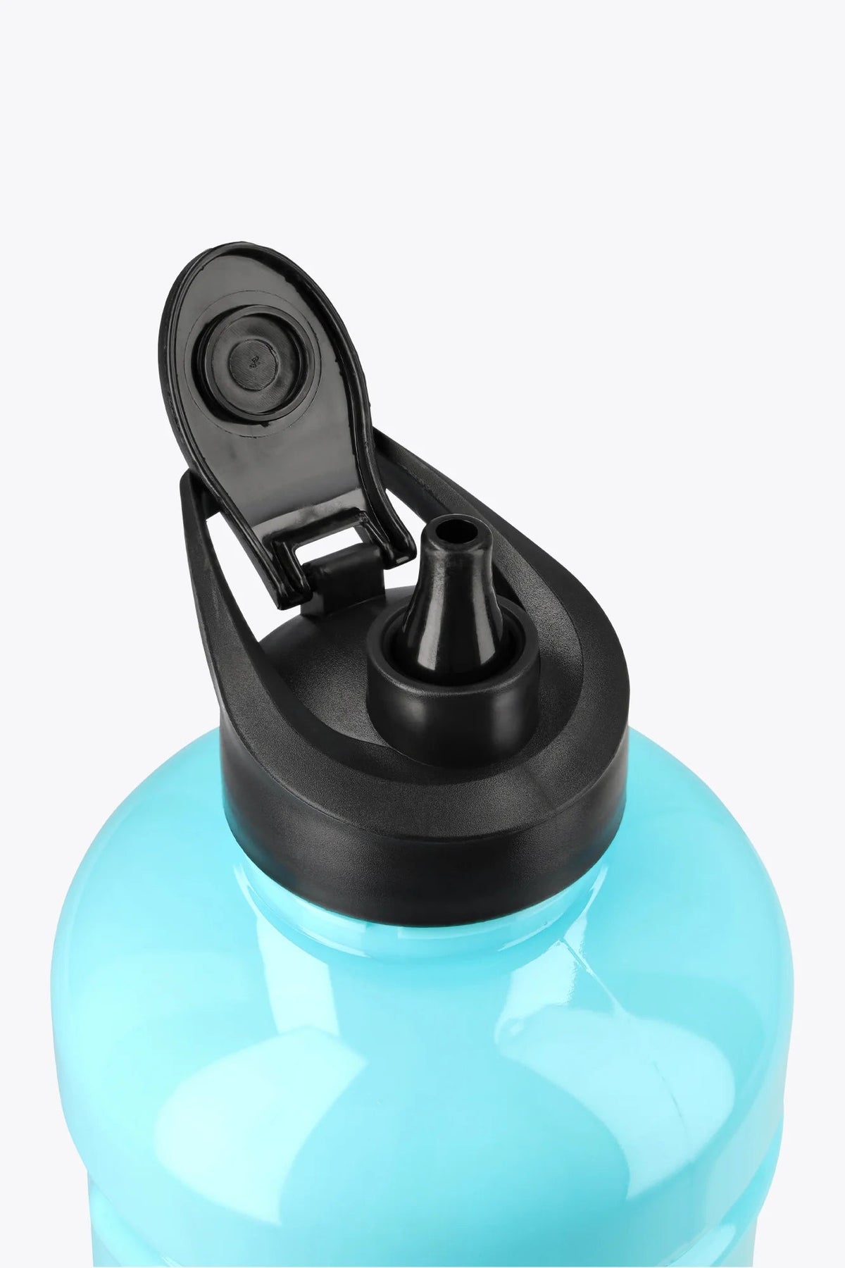 GDG00215_6005_6_Giga_Water_Bottle_Blue_Topaz.webp