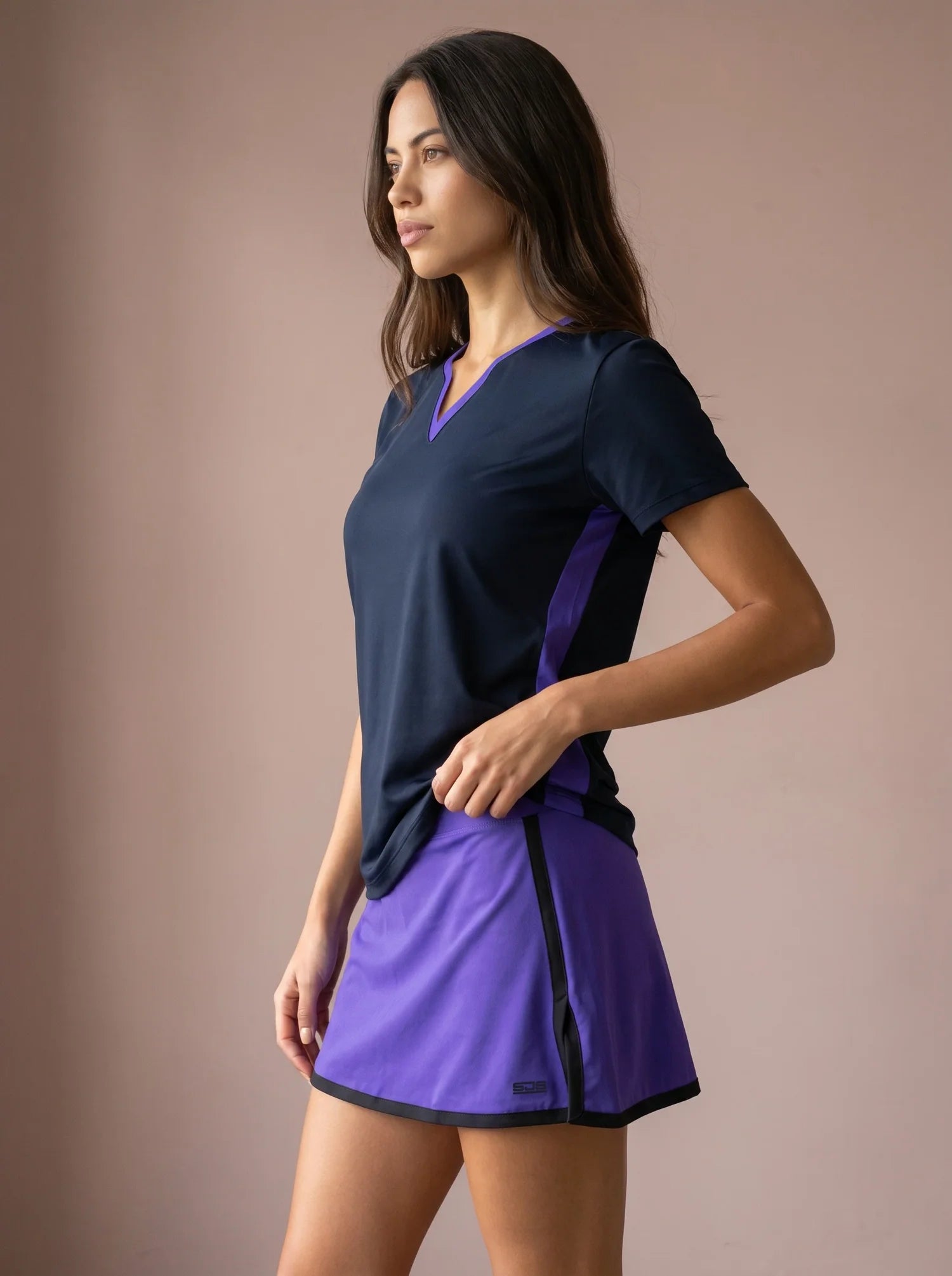 Isadore-Dark_blue-4.webp