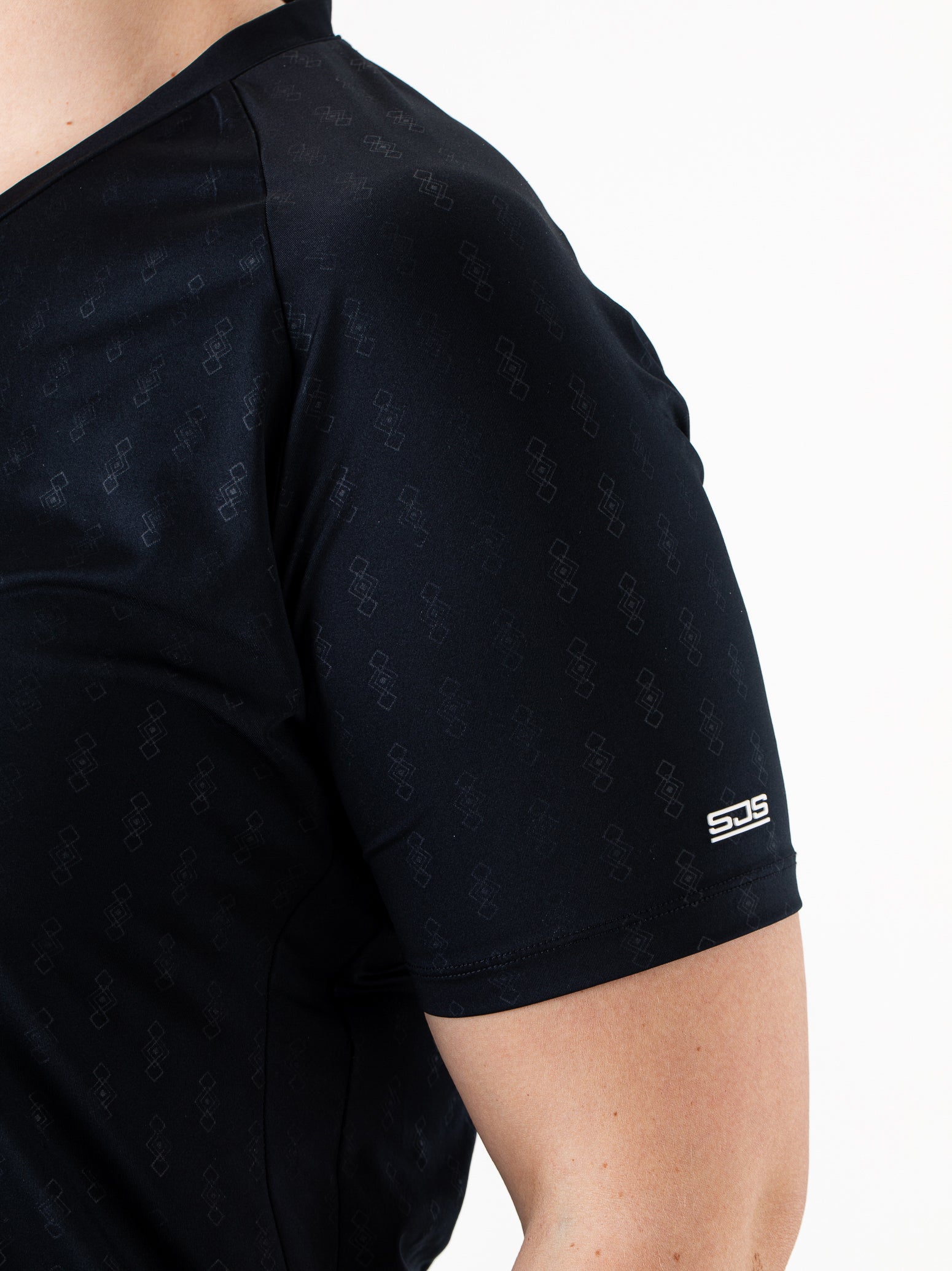 Izzieplus-Ladytee-N024-4-Detail.jpg