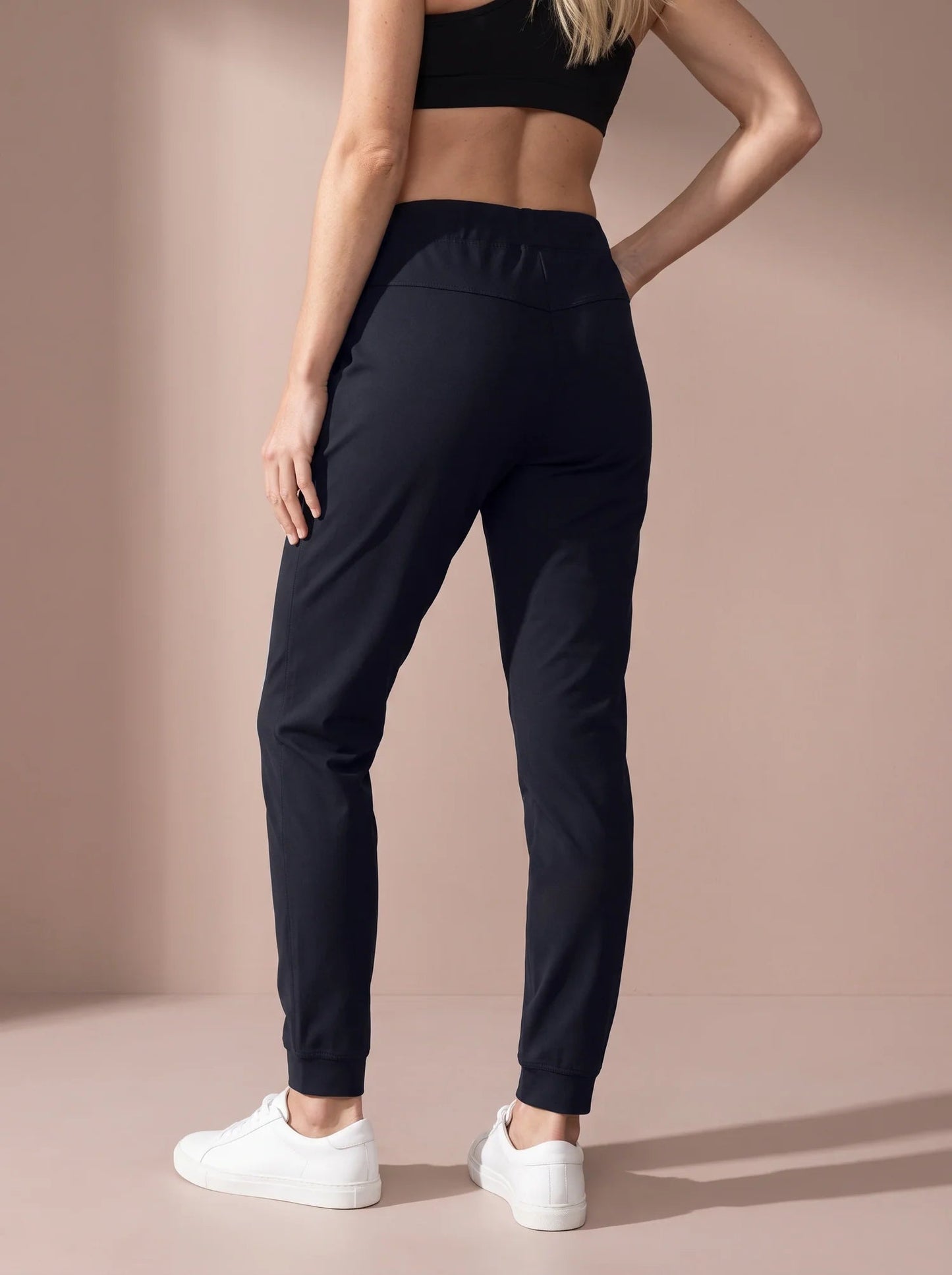 Kaye-Dark_blue-2.webp