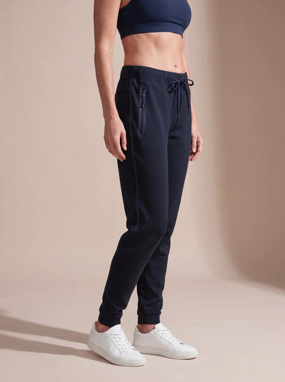 Kaye-Dark_blue-3.webp