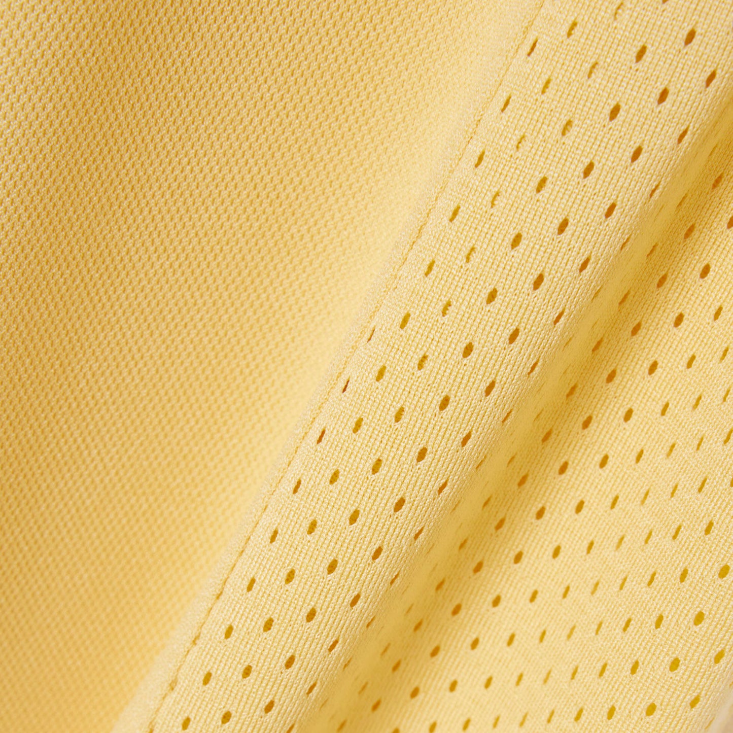 LacosteSportNovakDjokovicPoloUltra-DryYellow6.avif