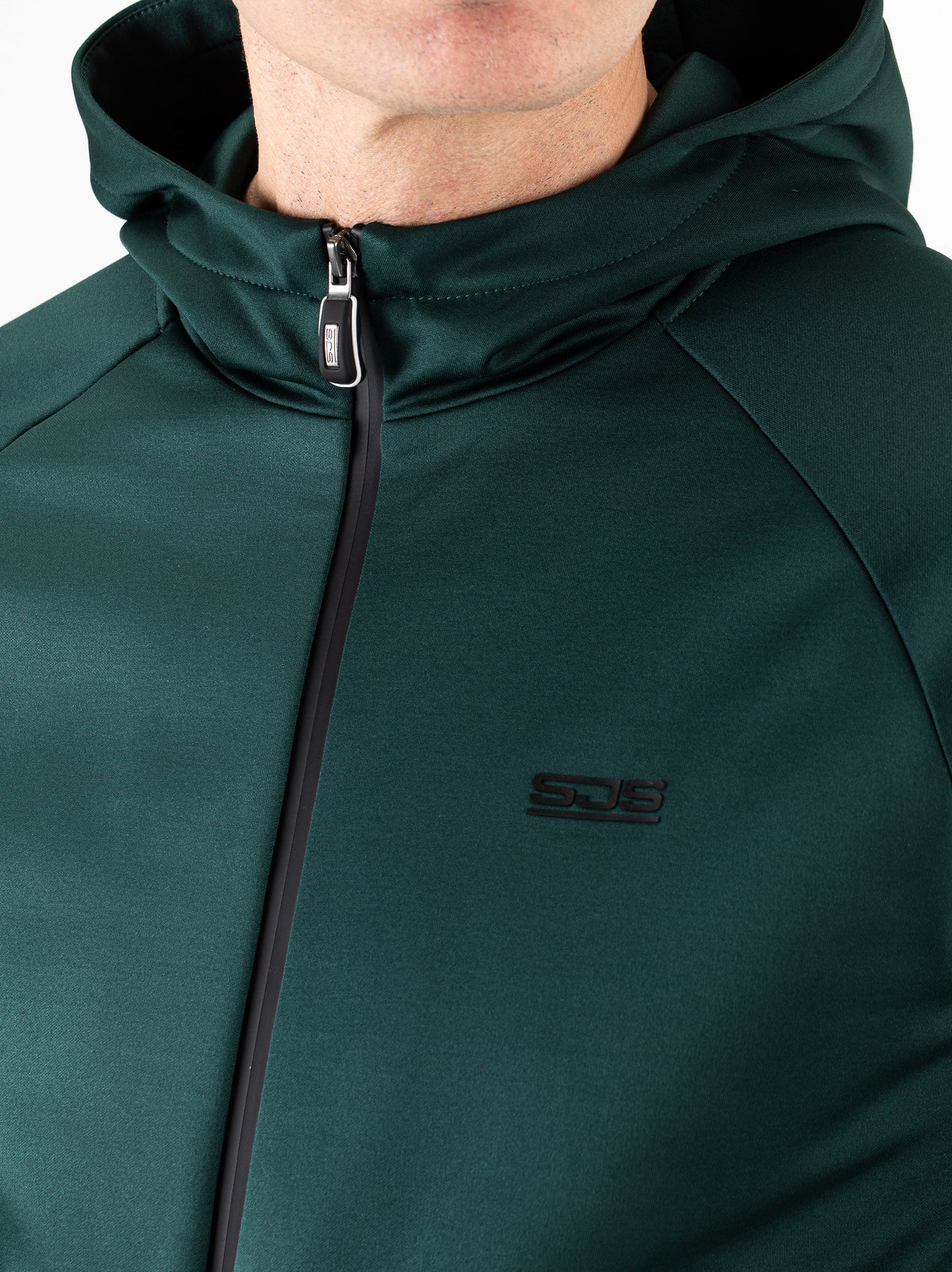 Maximilian-Menhoodedjacket-L133-4-Detail.jpg