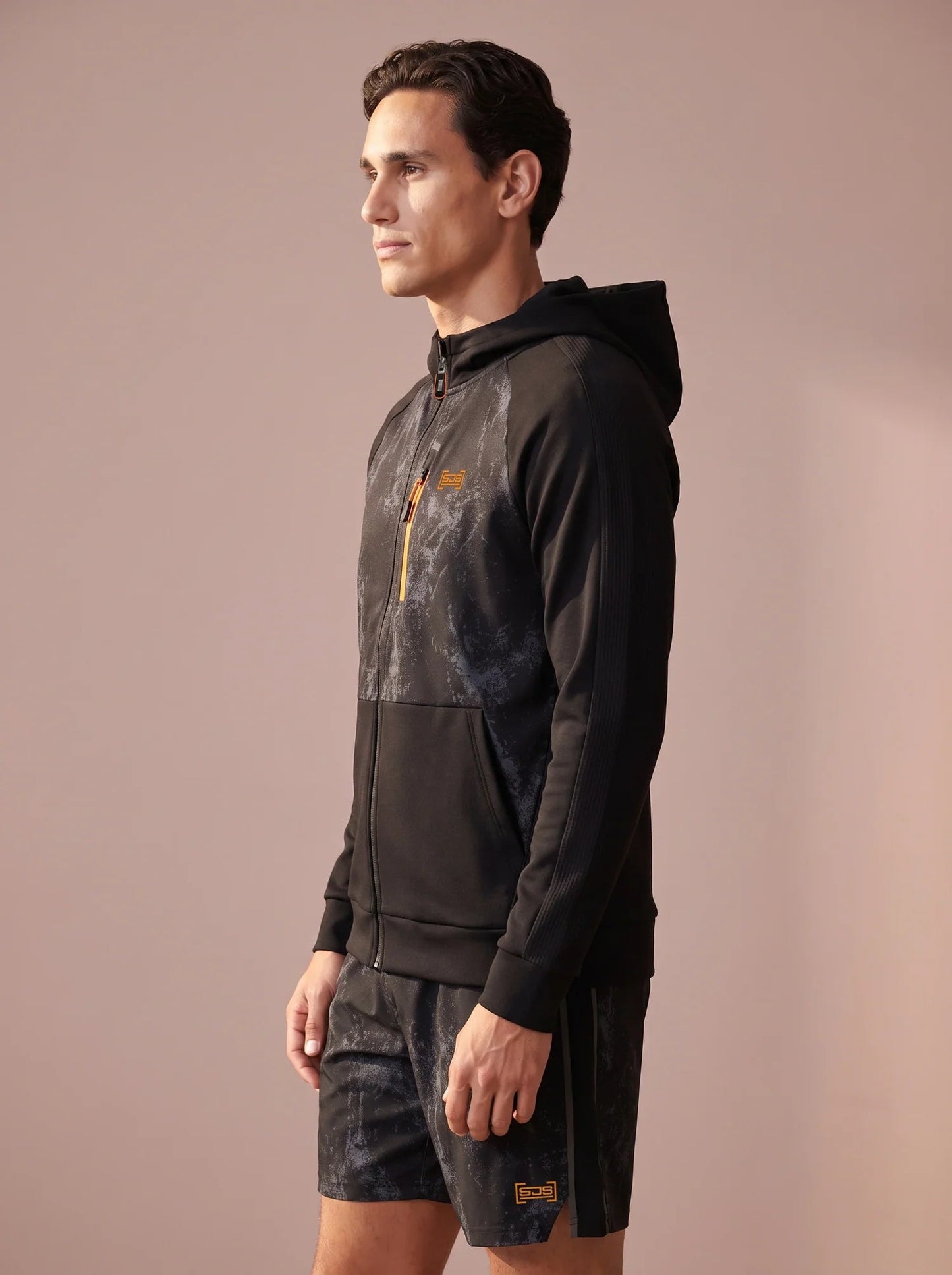 Mike-Black-4.webp