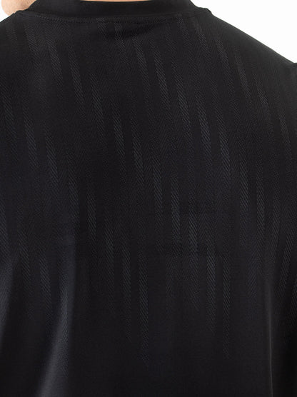 Nikohl-Mentee-B001-4-Detail.jpg