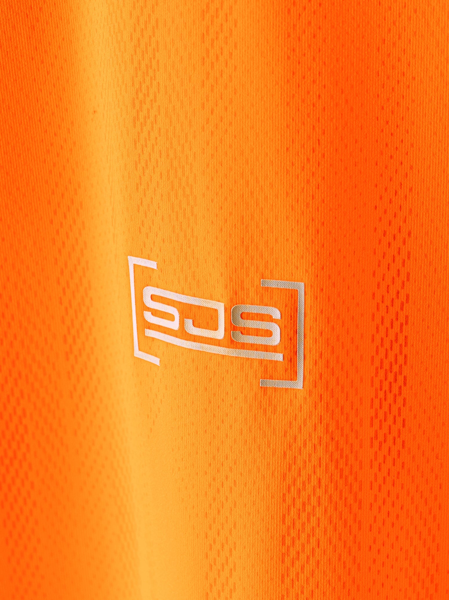 Nikohl-Mentee-O026-6-Detail.jpg