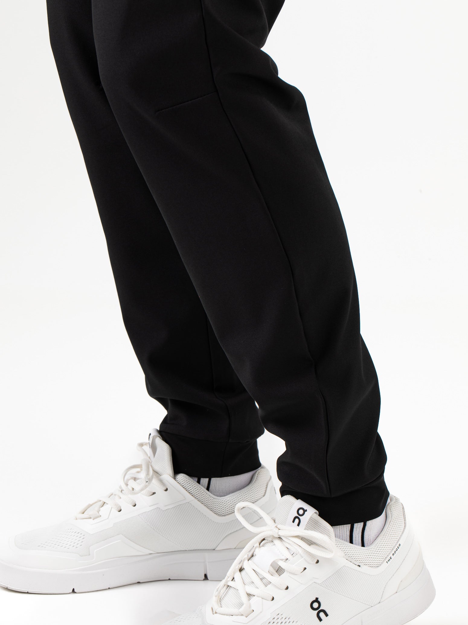 Nolan-Menpant-B001-5-Detail.jpg