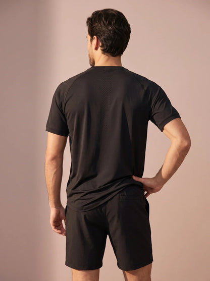 Nyder-Black-2.webp