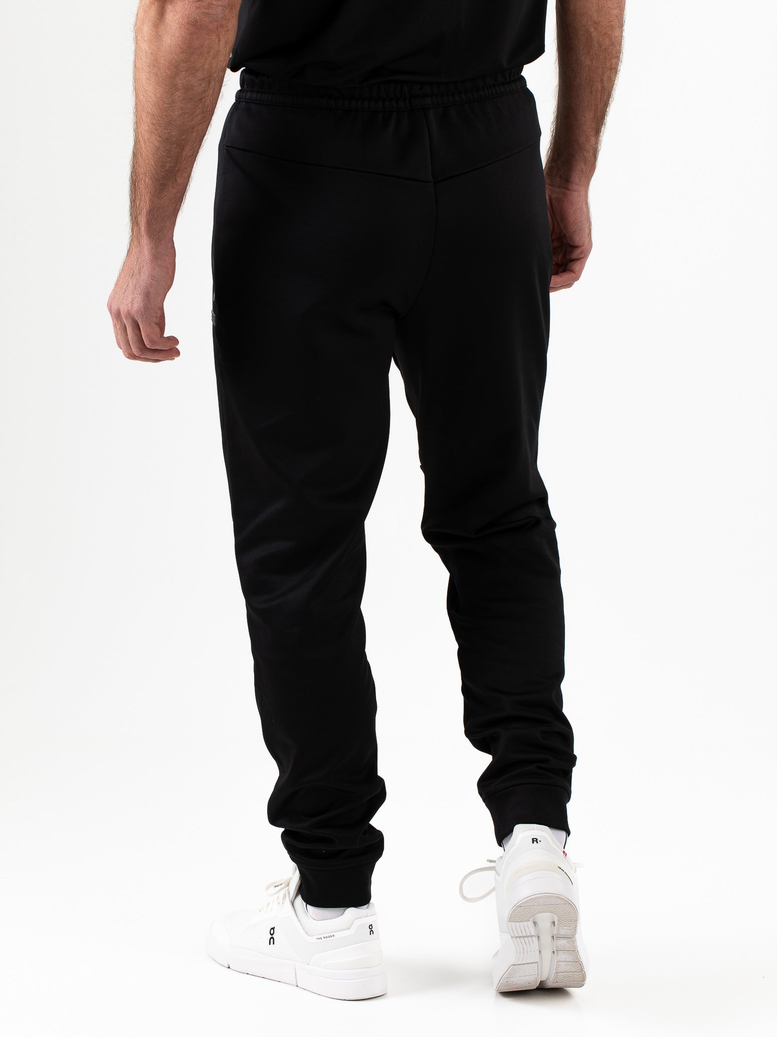 Omikron-Menpants-B001-3-Achter.jpg