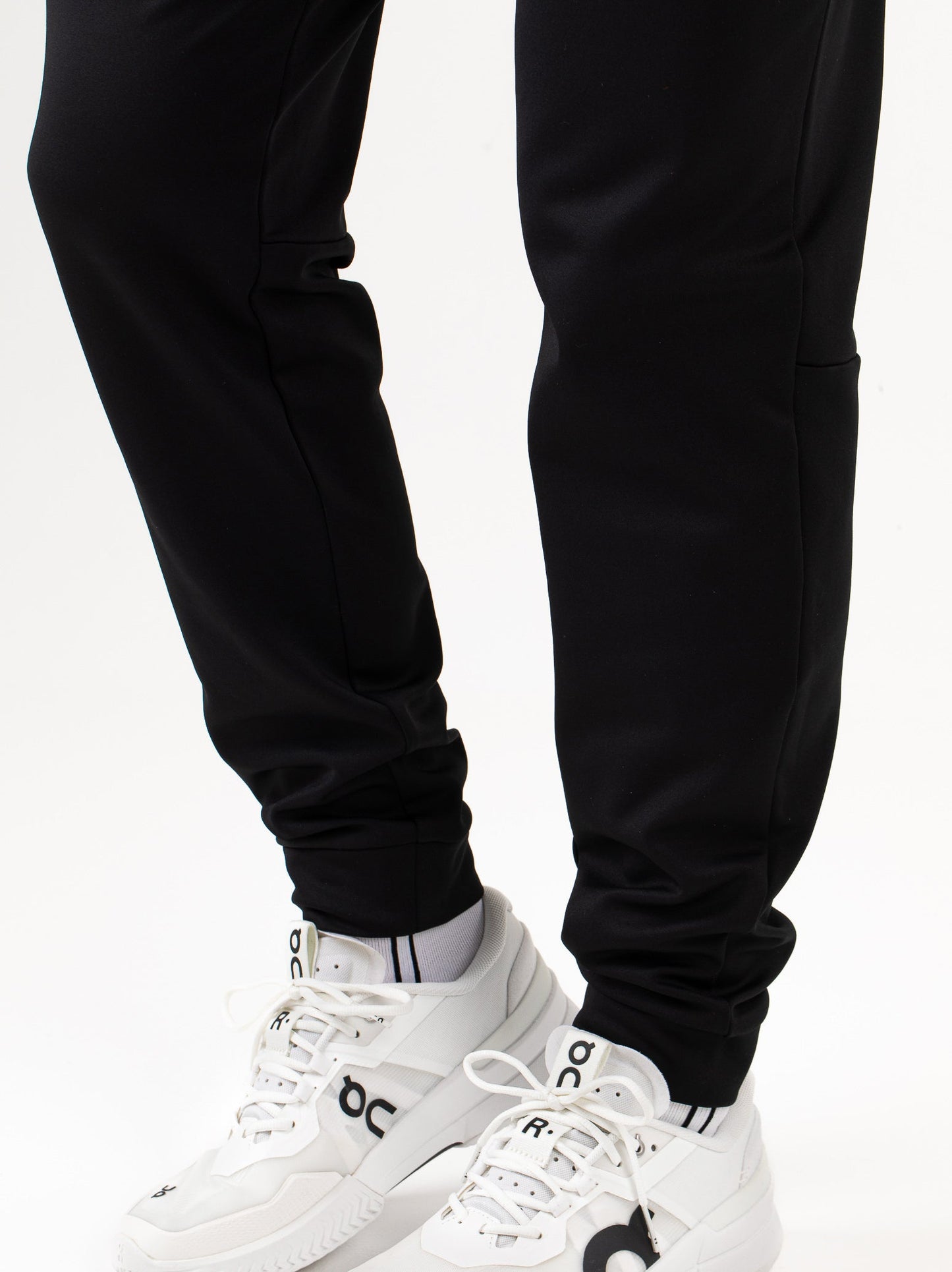 Orpheus-MenPants-B001-6-Detail.jpg