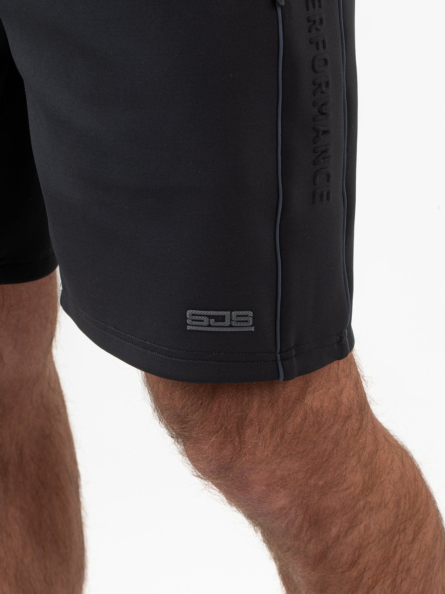 Paul-Menshort-B001-5-Detail.jpg