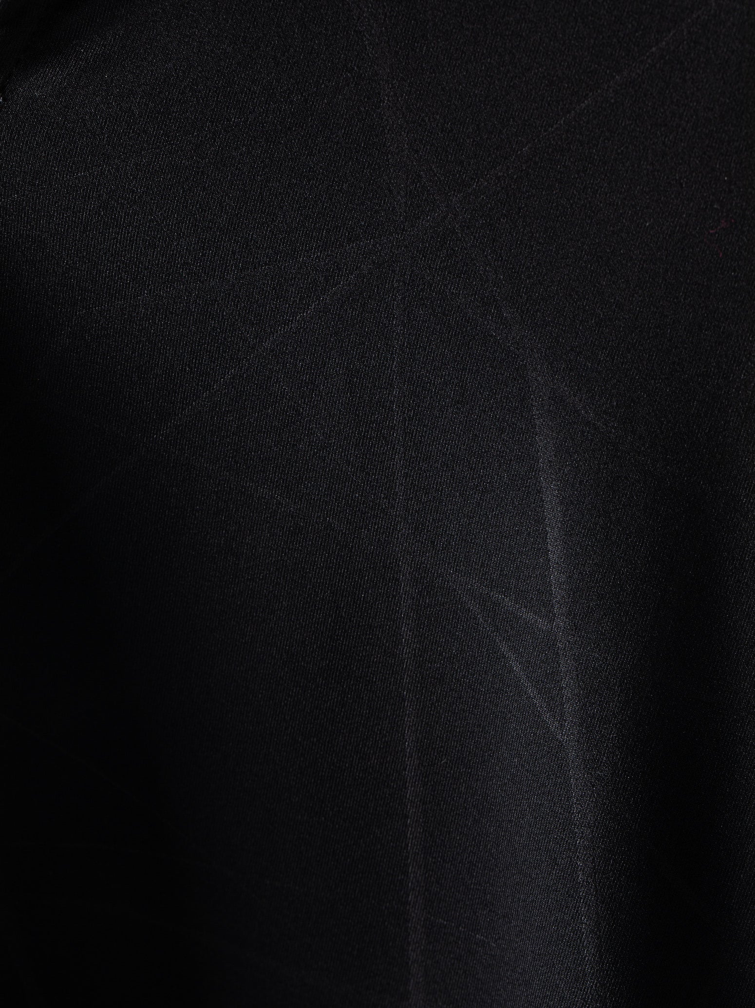 Shae-Ladysleevelesstee-B001-7-Detail.jpg