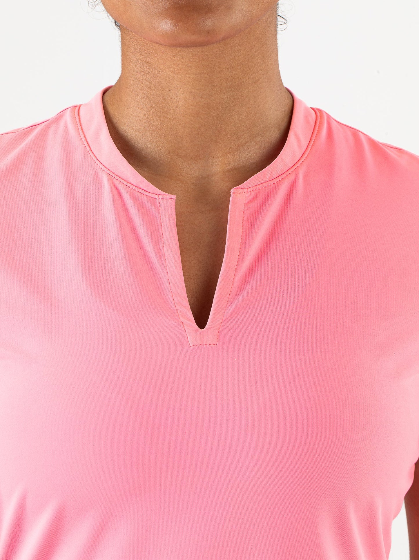 Shae-Ladysleevelesstee-P075-4-Detail.jpg