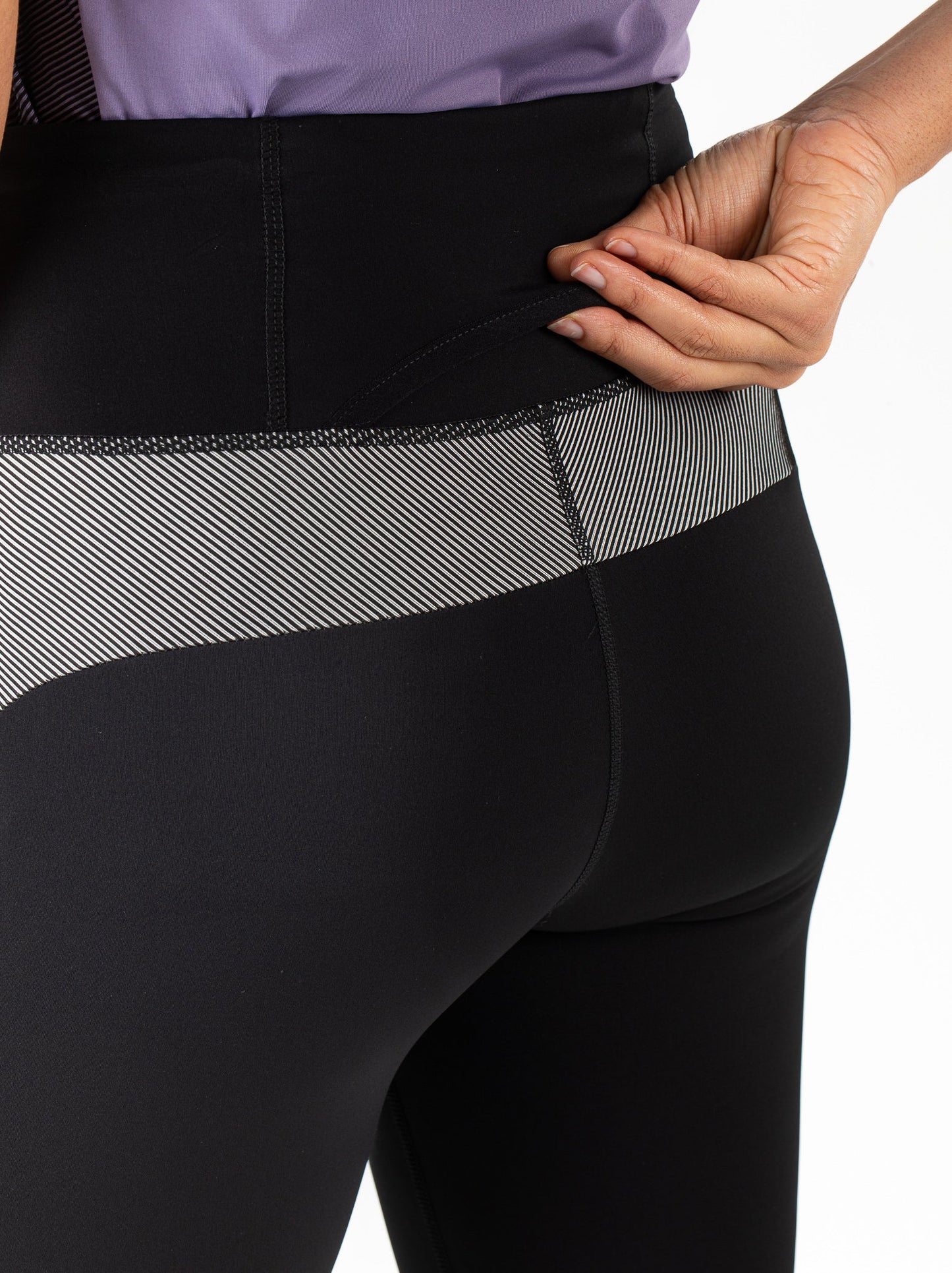 Tola-Ladytights-B001-6-Detail.jpg