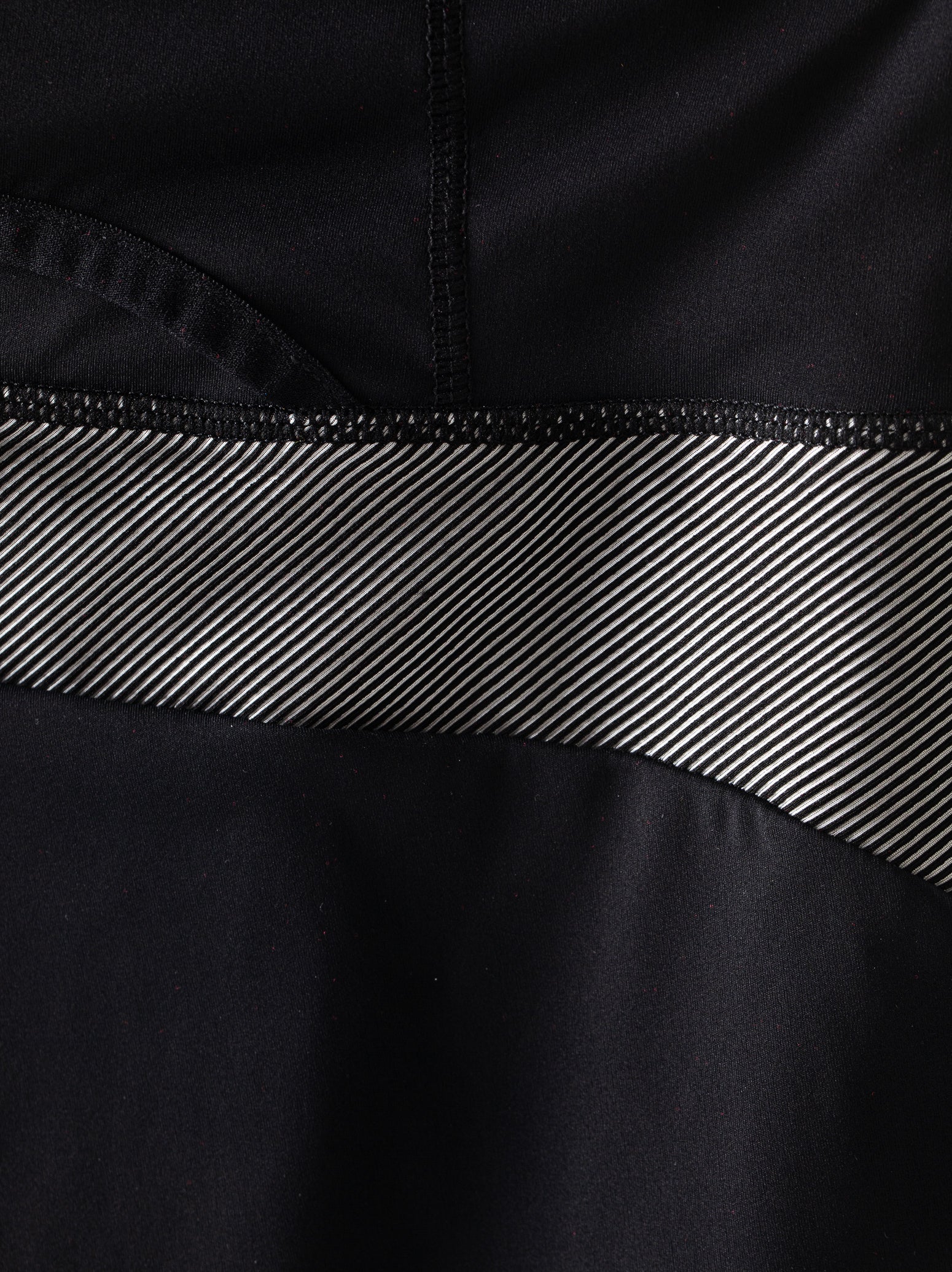 Tola-Ladytights-B001-7-Detail.jpg
