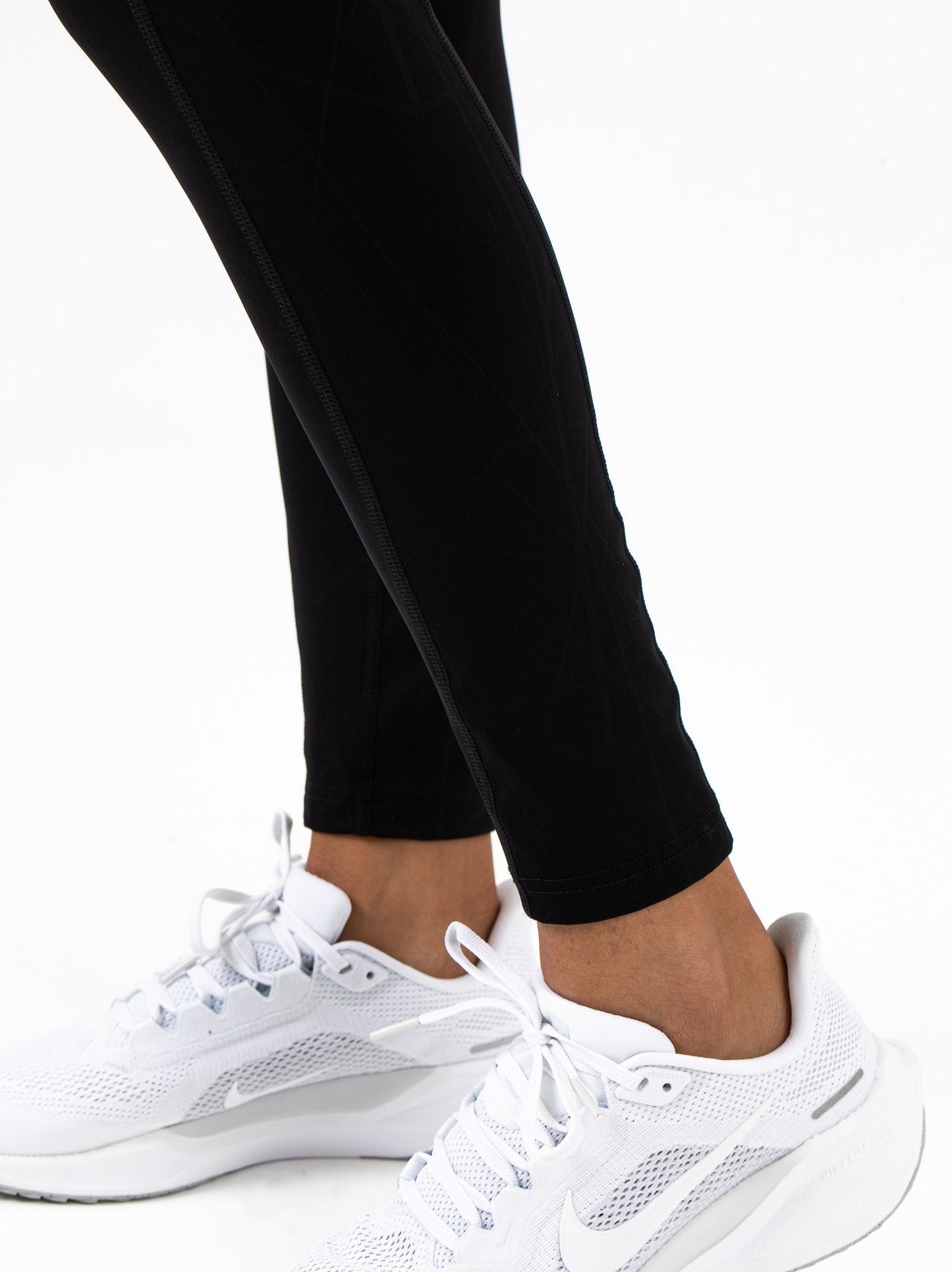 Tula-Ladytights-B001-6-Detail.jpg