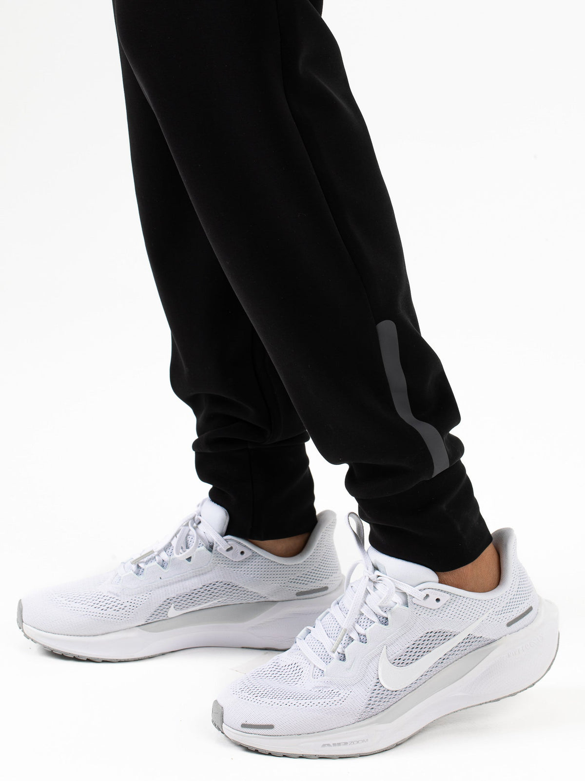 Valerie-Ladypants-B001-5-Detail.jpg