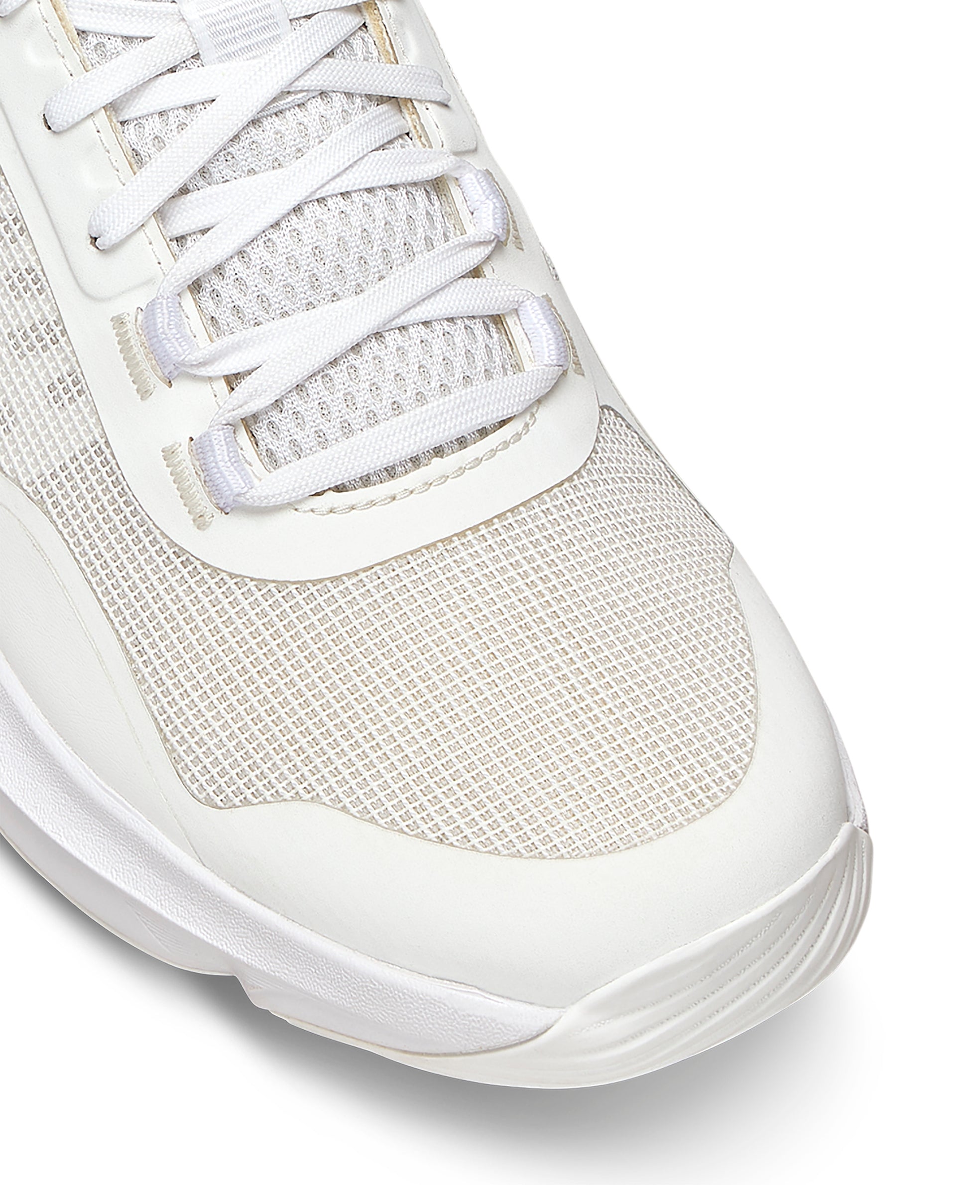 WRS338090_15_Hurakn_Pro_V2_White_White_White.png.high_res.jpeg
