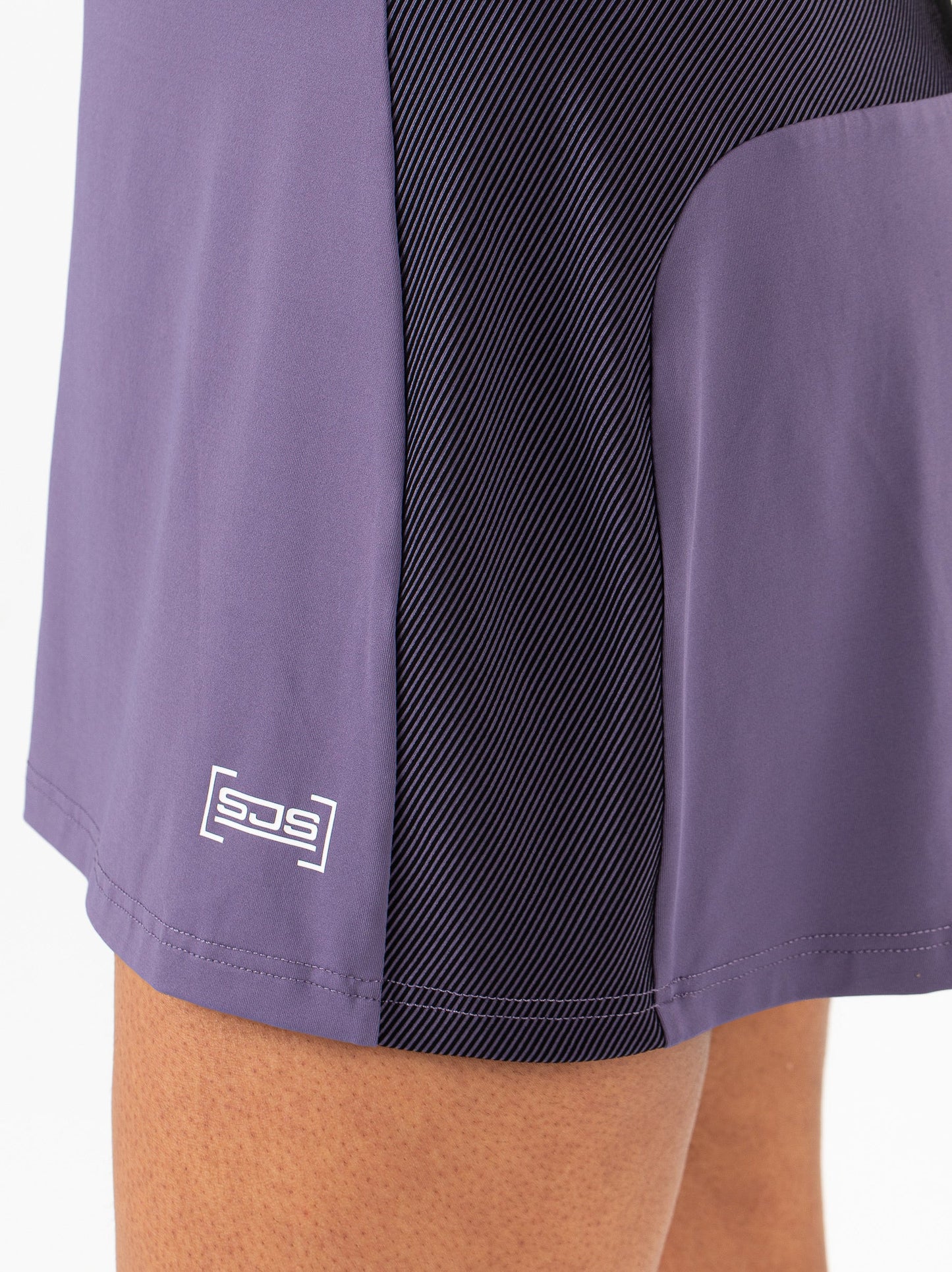 Wendolyn-LadySkirt-V067-5-Detail.jpg