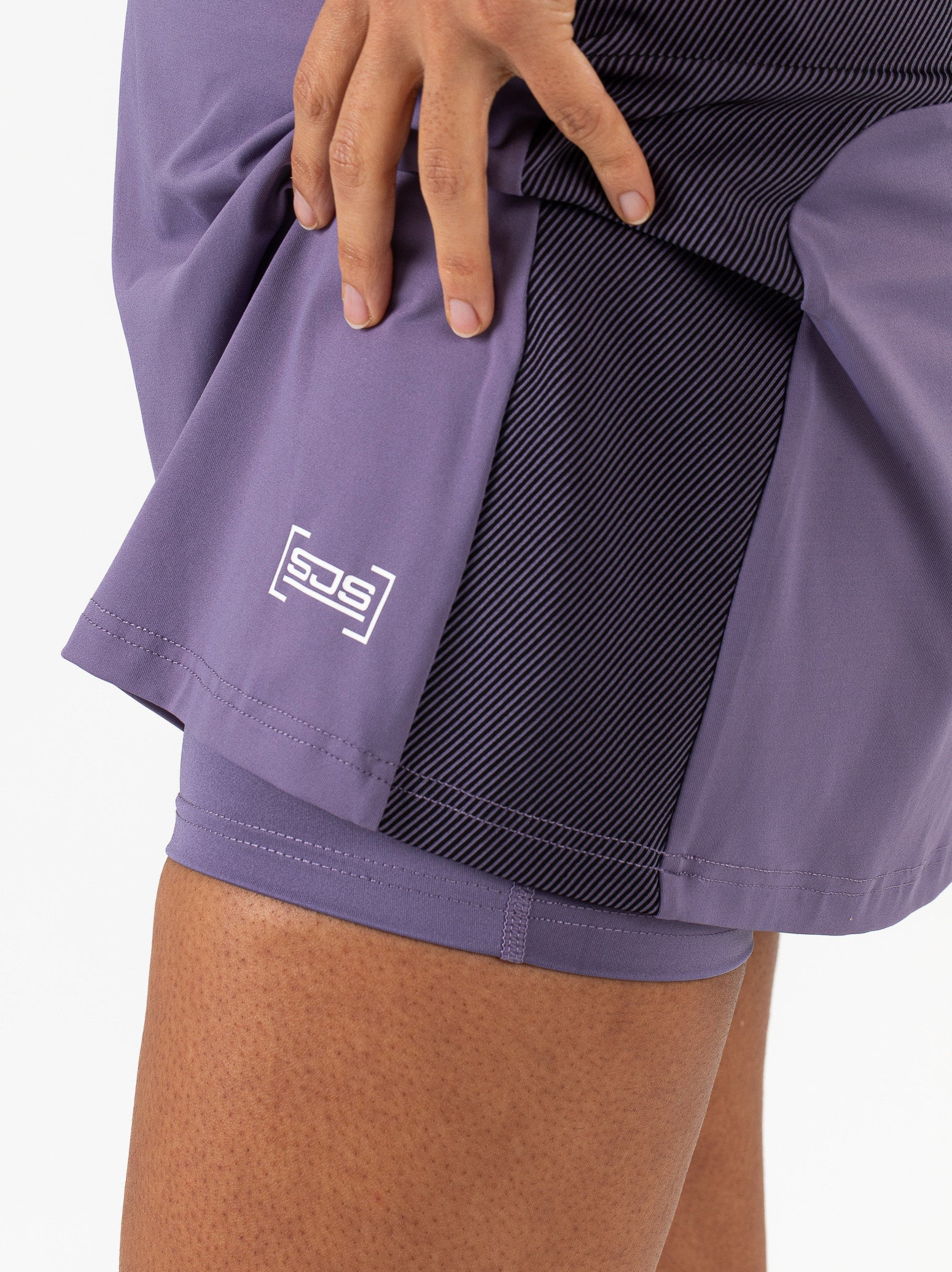 Wendolyn-LadySkirt-V067-6-Detail.jpg