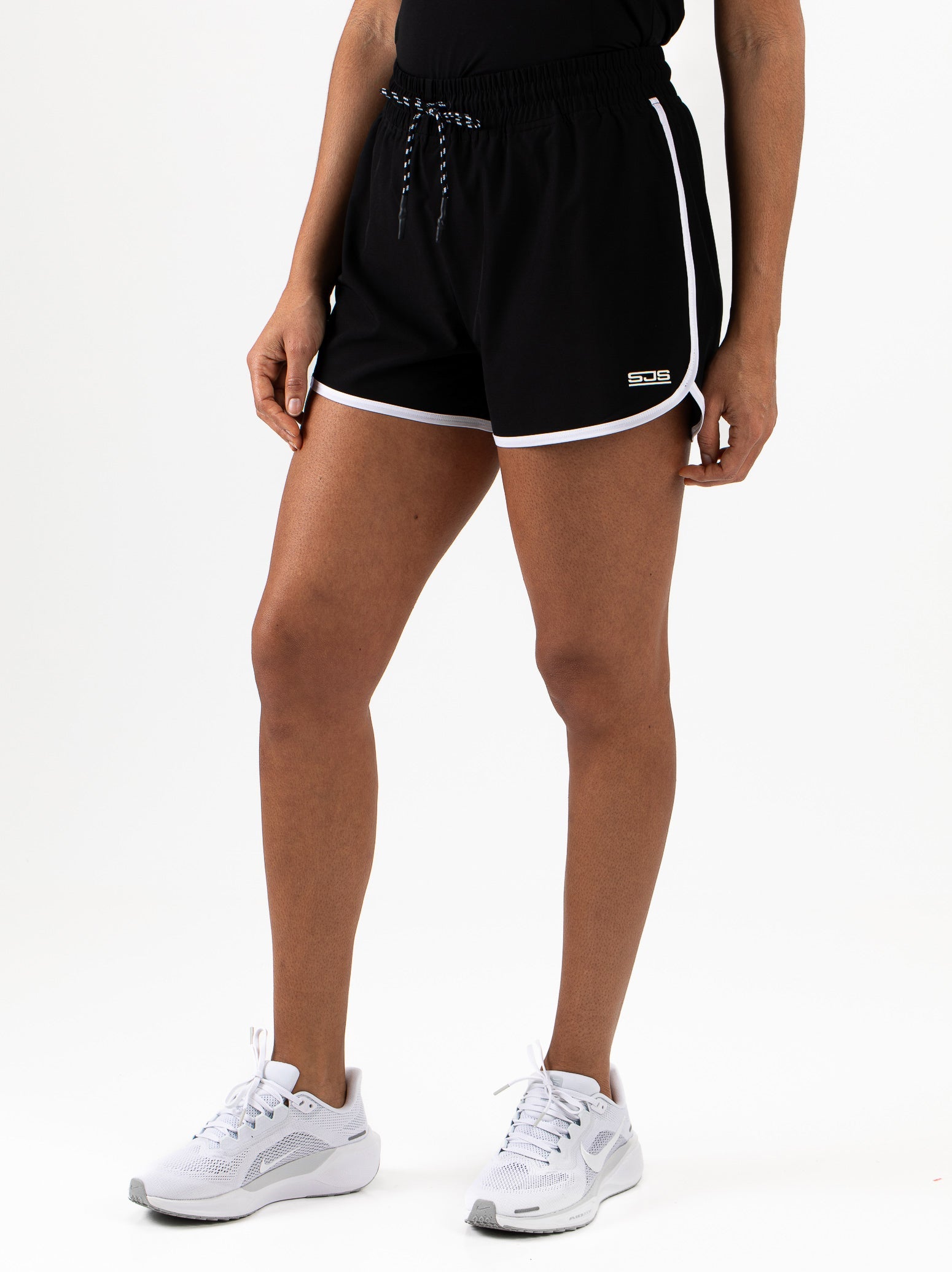 Wisdom-Ladyshort-B001-1-Voor.jpg