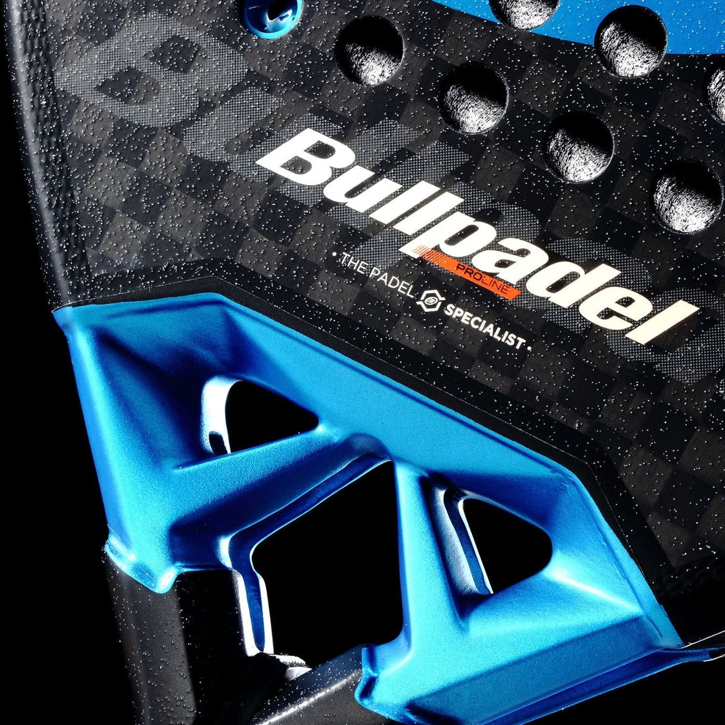 bullpadel-vertex-05-hybride-26-12k-carbon-padelrac_c4928a3f-baa0-4f16-acff-f3674ef85c33.jpg