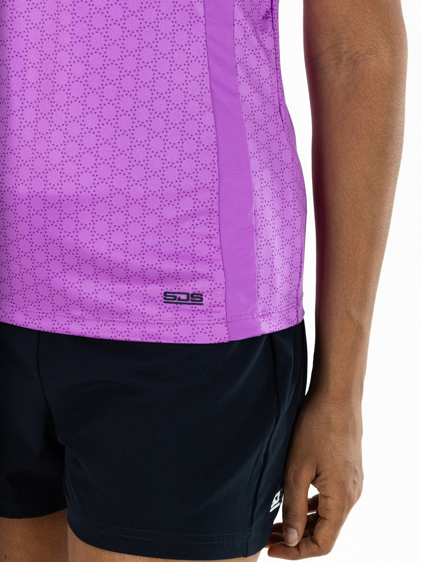 ileya-lady-tee-v066-5-detail.jpg