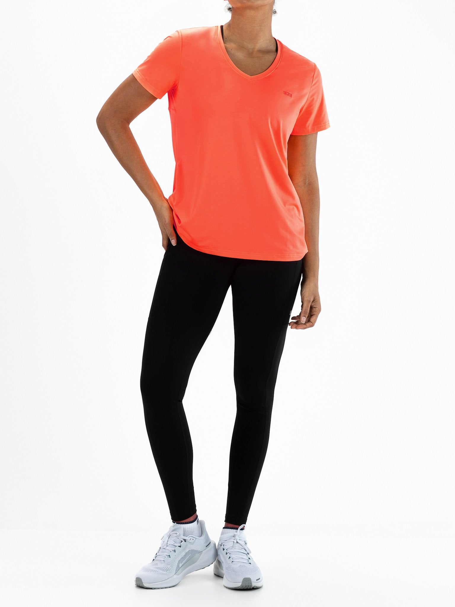 ines-training-lady-tee-o050-2-totaal.jpg