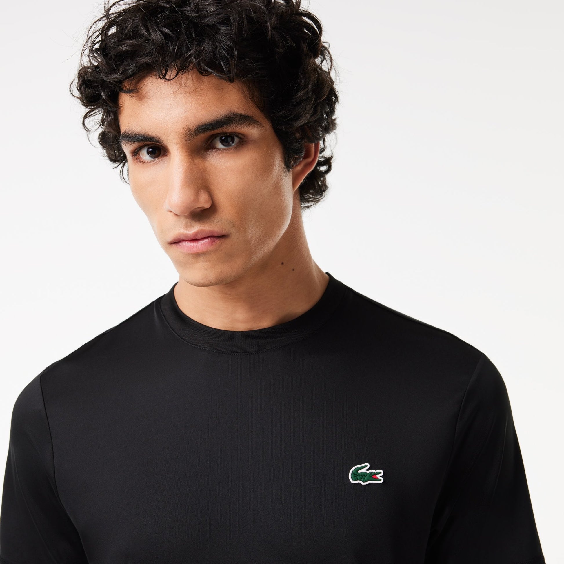 lacoste-sport-slim-fit-t-shirt-black-2.jpg