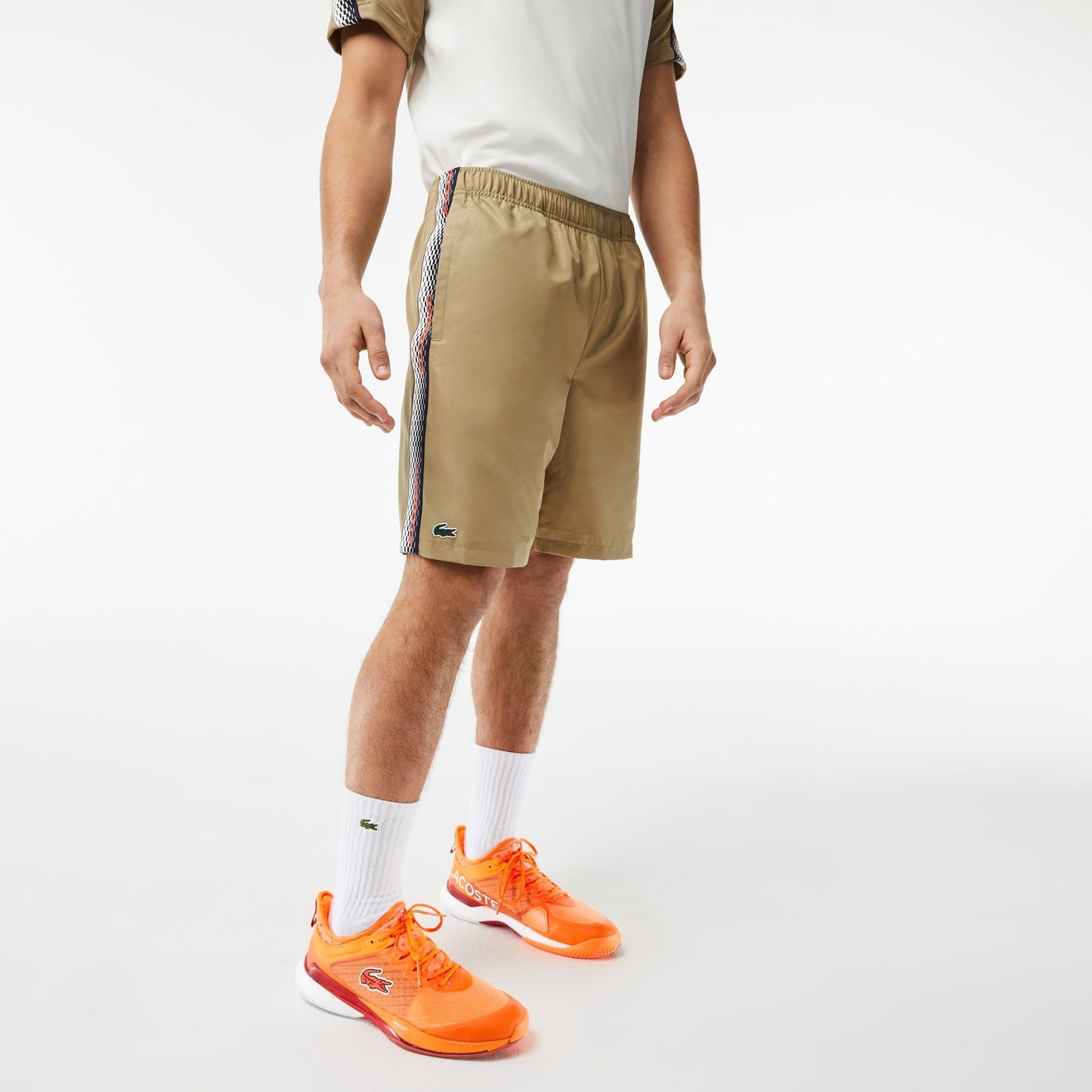 lacoste-sport-tennis-short-beige-gh5212-2_00557ed1-74d0-405f-b38b-11332281e2be.jpg