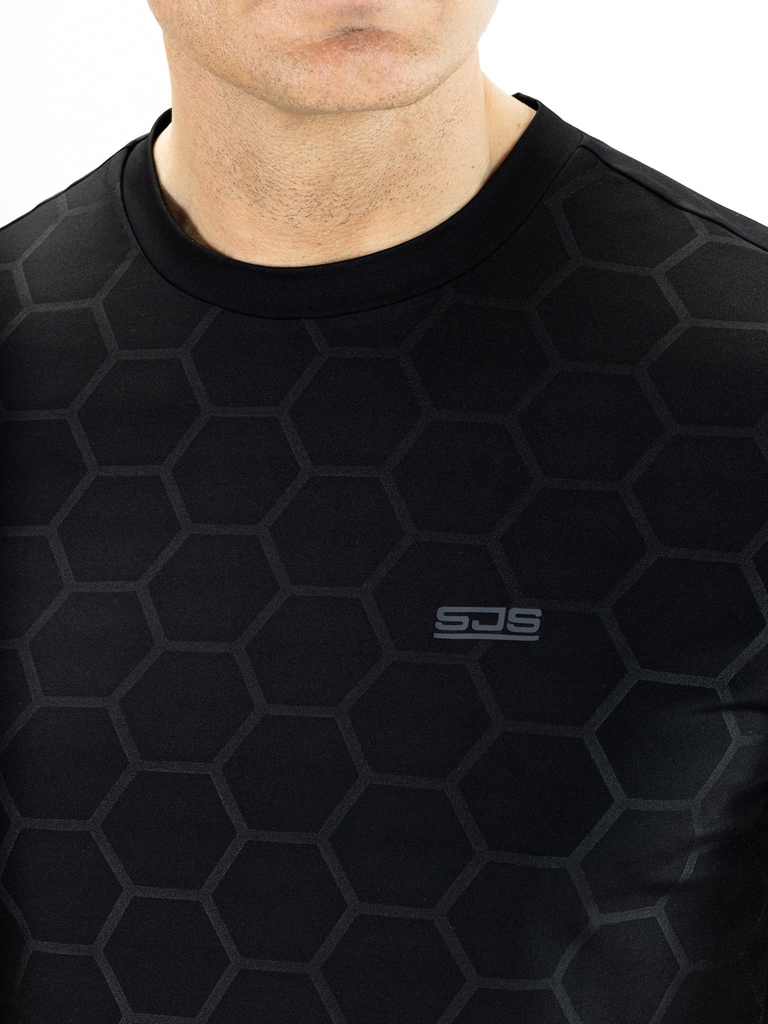 nero-man-tee-b001-4-detail.jpg