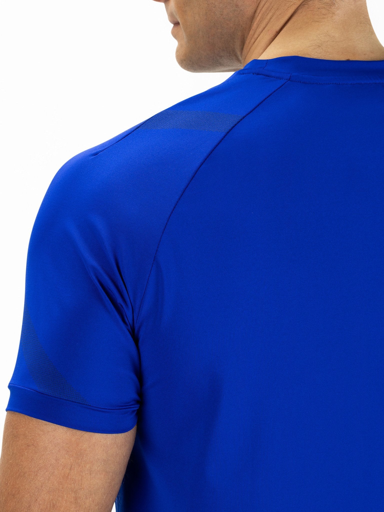 nielson-man-tee-a268-5-detail.jpg