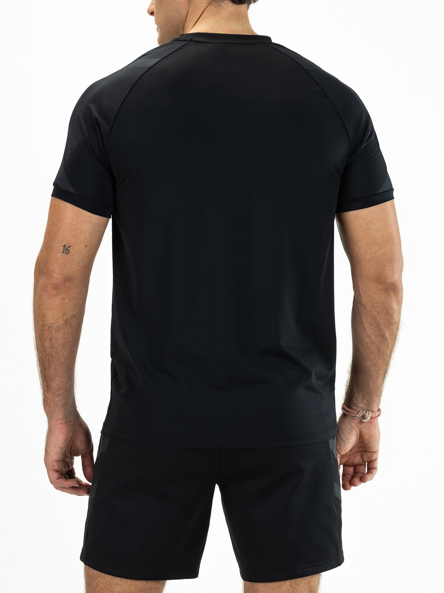 nielson-man-tee-b001-3-achter.jpg