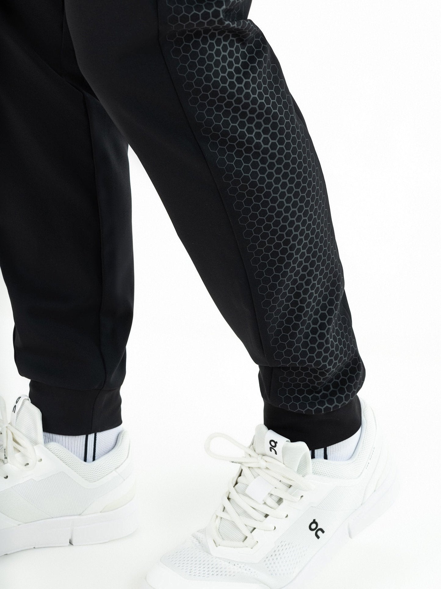 ottowa-man-pants-b001-5-detail.jpg