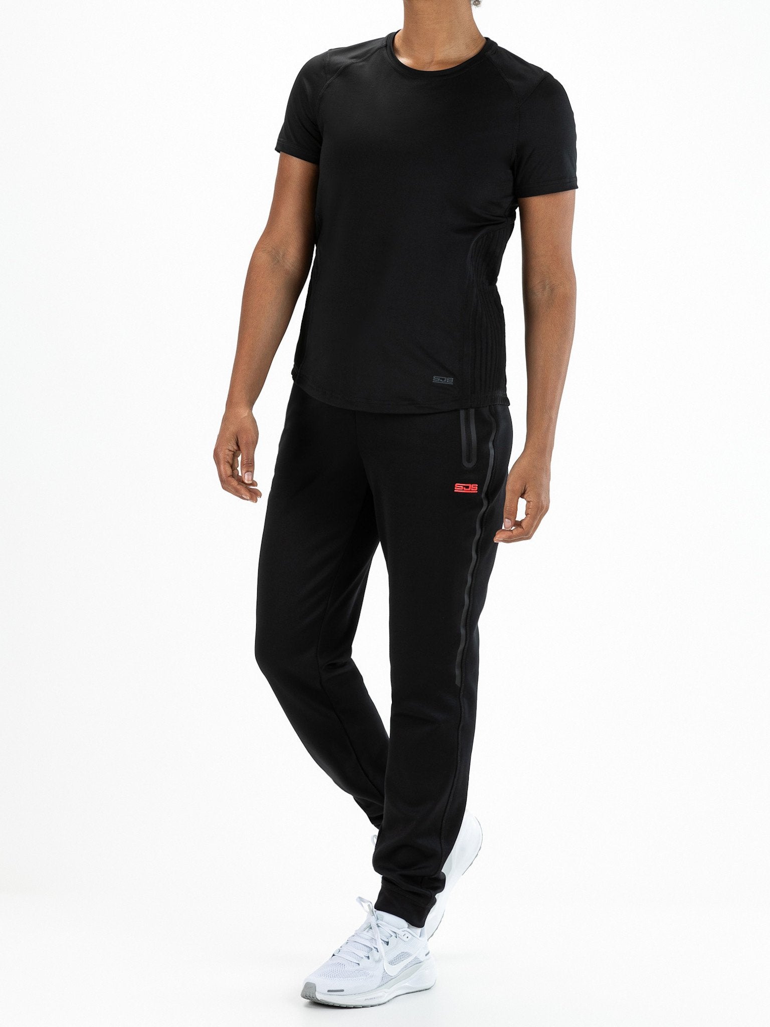 sandrine-lady-tee-b001-2-totaal.jpg