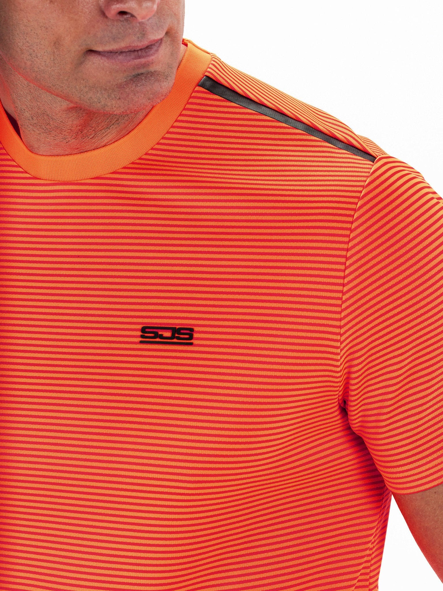 tex-tennis-man-tee-o049-4-detail.jpg
